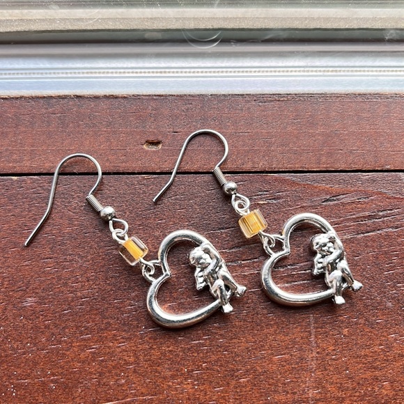Eras tour inspired earrings - Picture 3 of 6